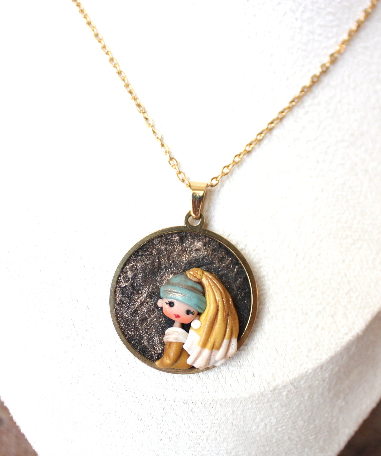 Collana Dama con l’orecchino di perla