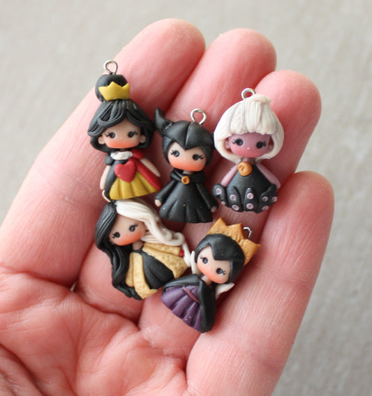 le cattive - su ordinazione