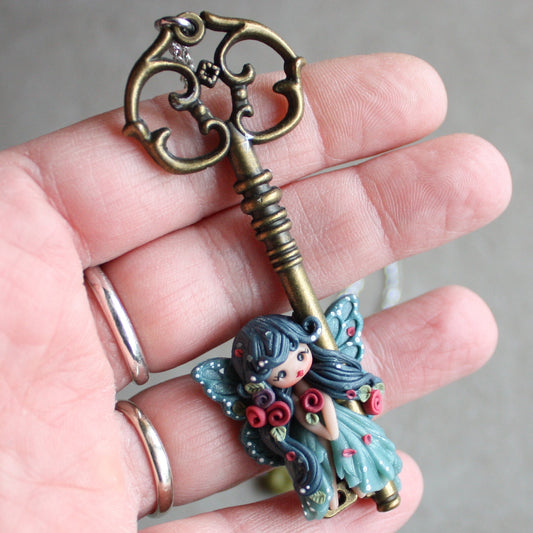 Collana fatina su chiave III