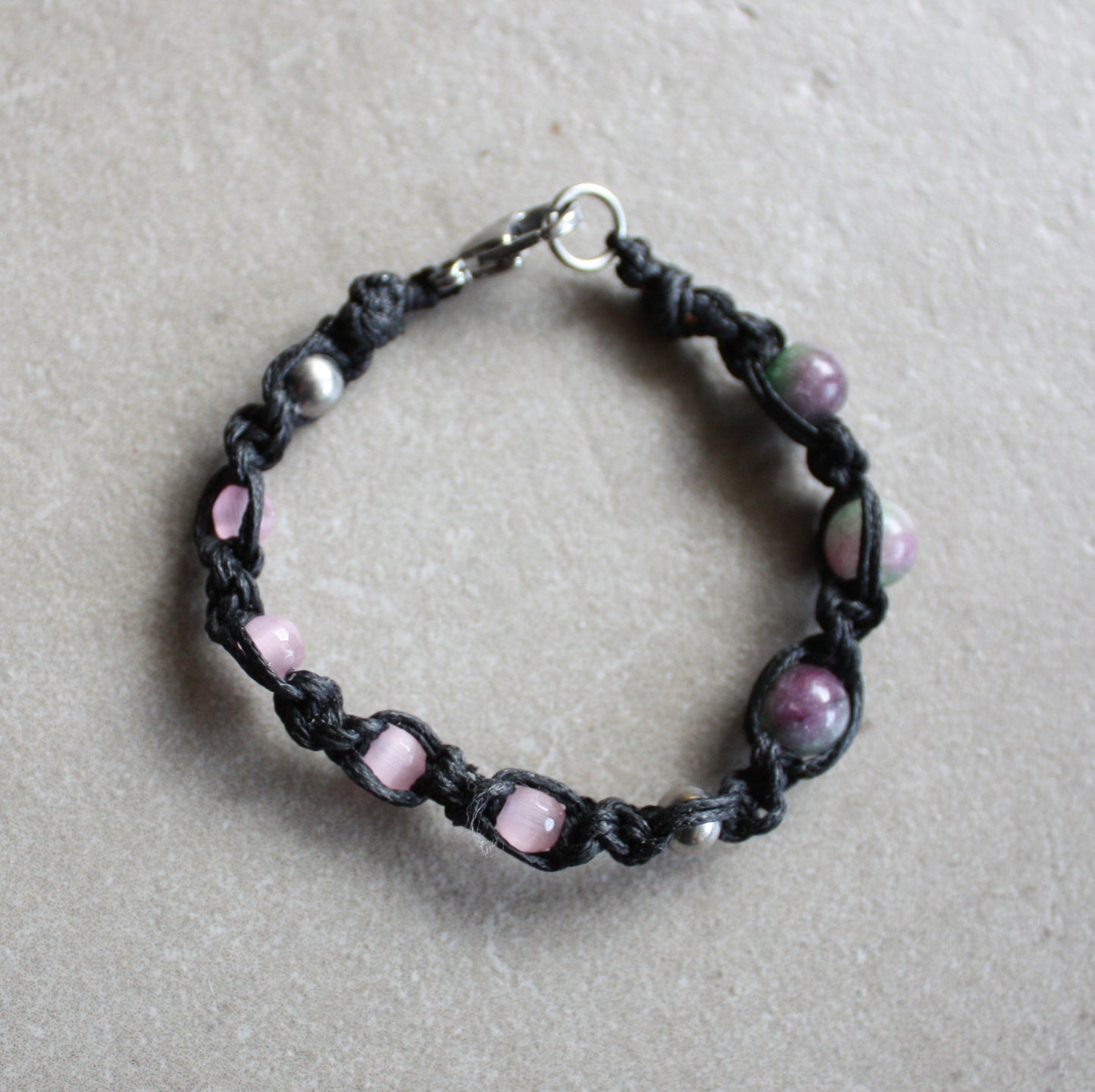 Adjustable gemstone bracelet