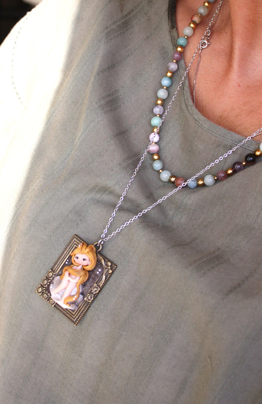 Collana artigianale Venere di Botticelli – Gioiello in pasta polimerica fatto a mano, idea regalo arte