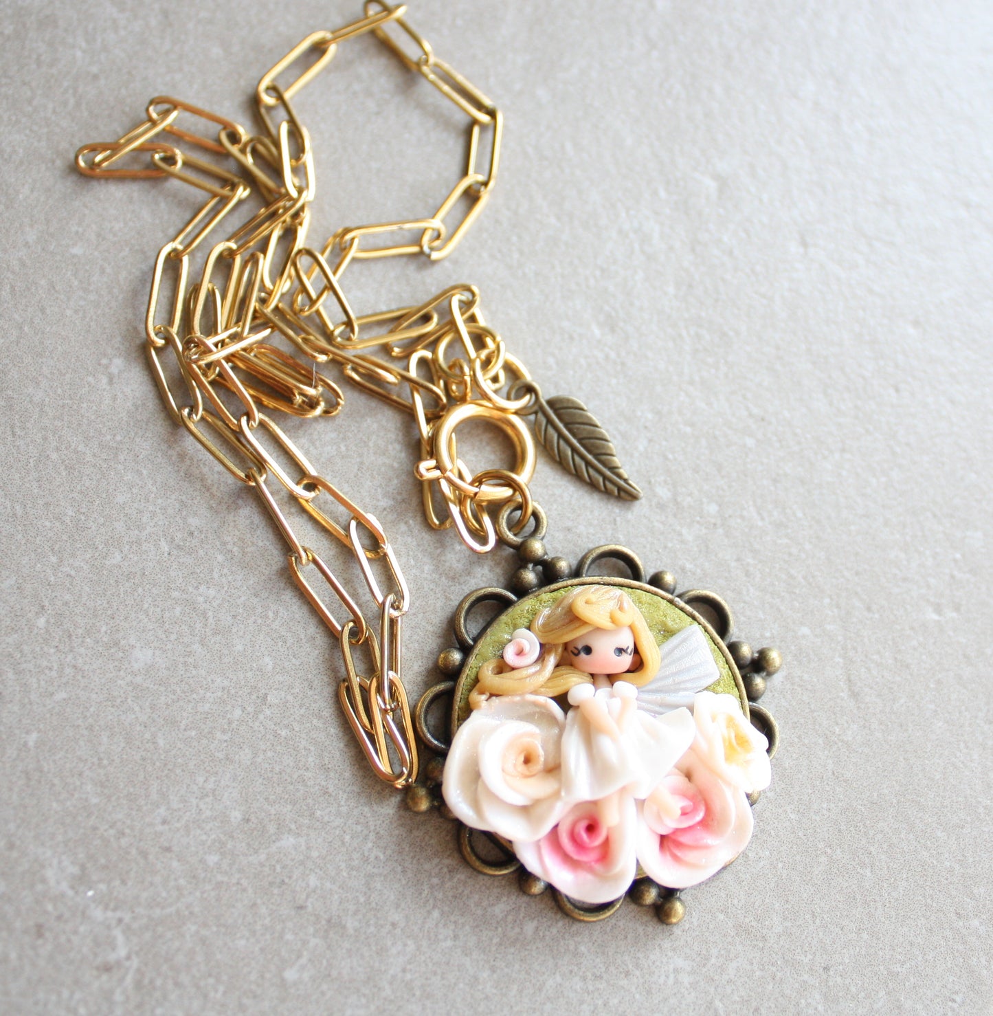 collana fatina bianca
