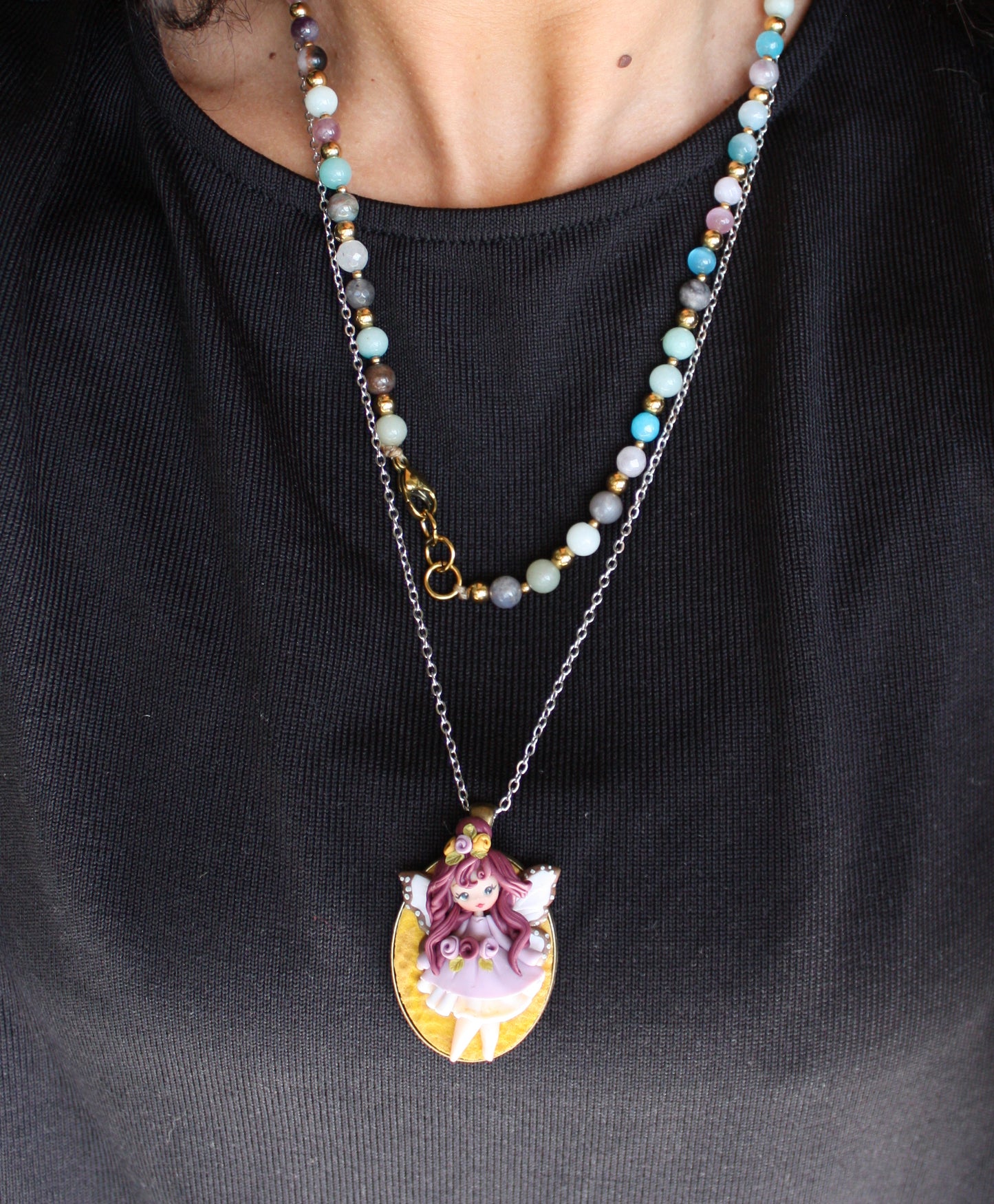 Collana Fatina in Fimo – Catena in Acciaio Inox – Art Doll da Collezione ZingaraCreativa