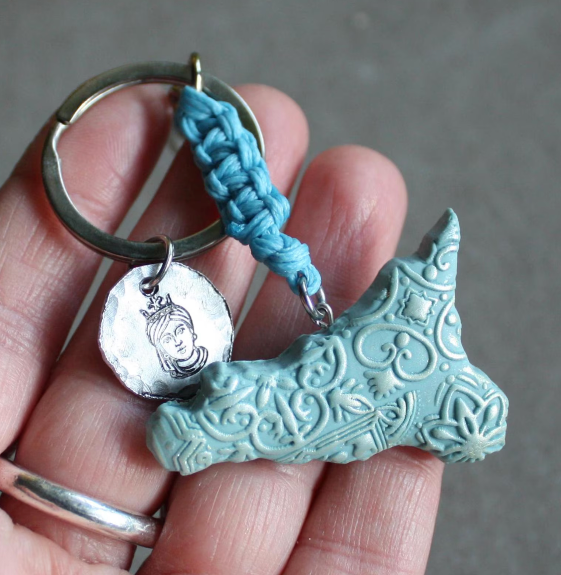Sicilian Macramé Keychain with Polymer Clay Charm & Hand-Engraved Moor Head