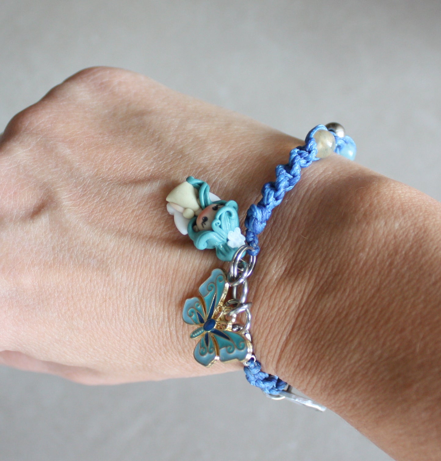 Bracciale azzurro regolabile  macramè