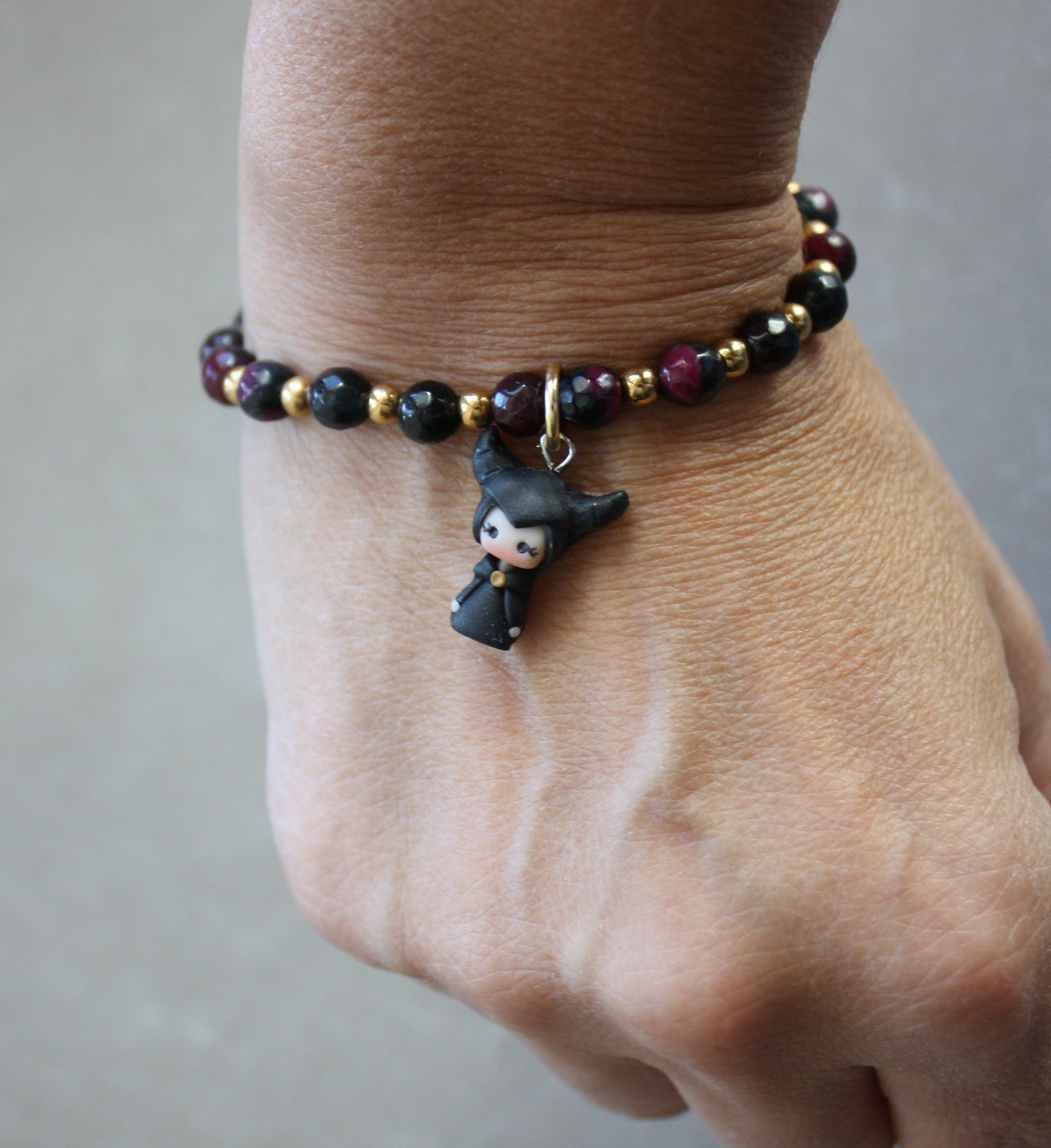 bracciale pietre dure e Malefica