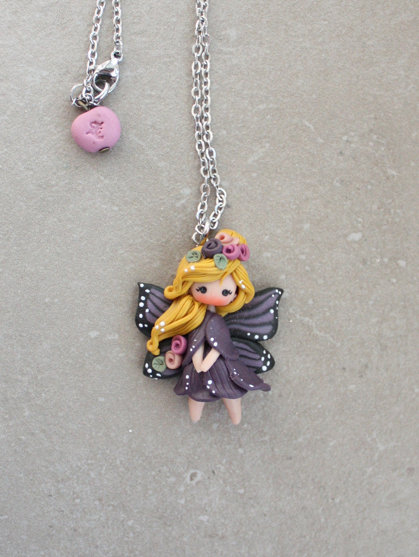 Collana in acciaio inox con fatina farfalla IV