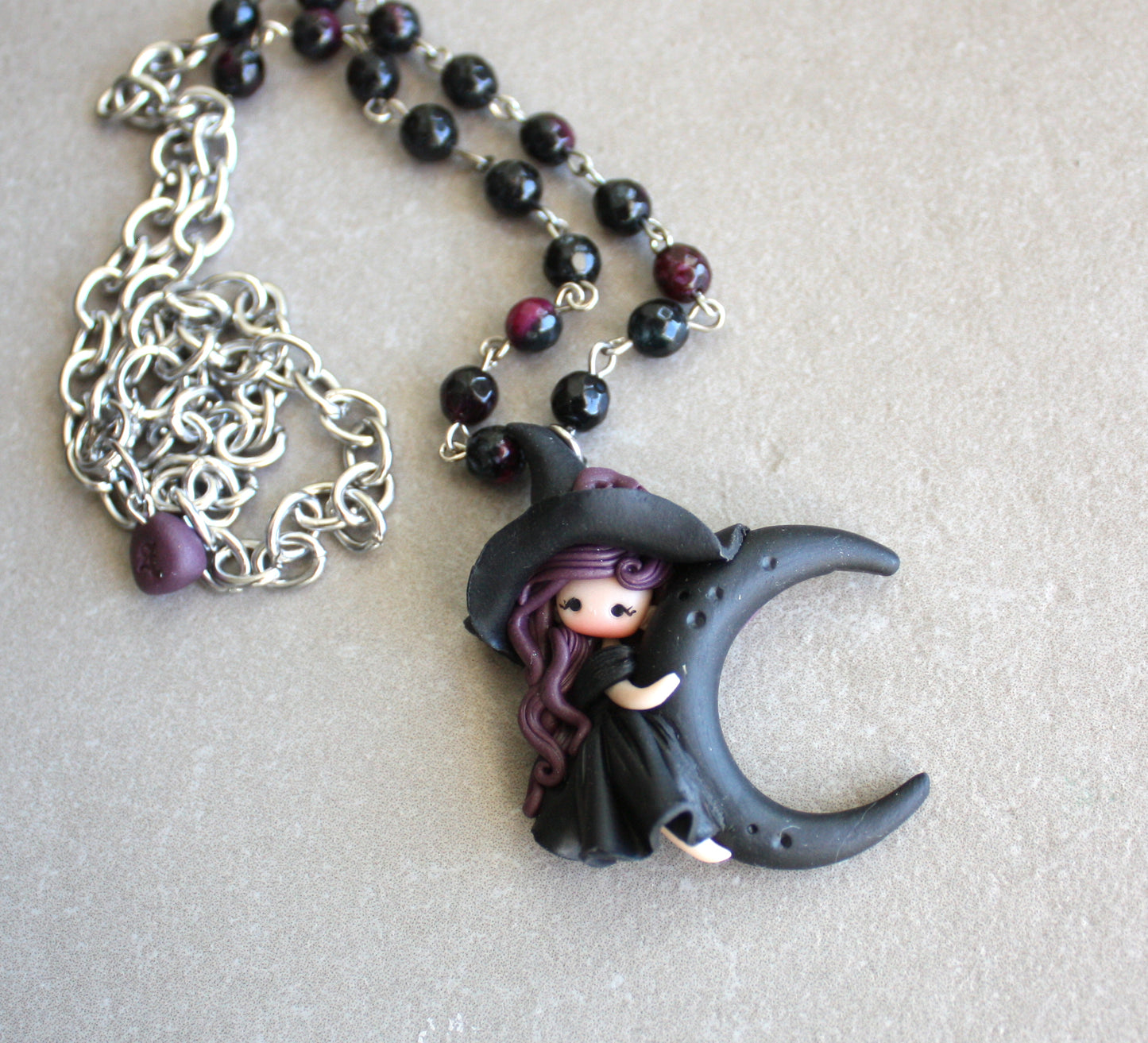 collana streghetta nera