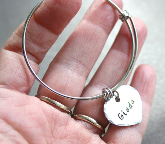 Adjustable bangle with name