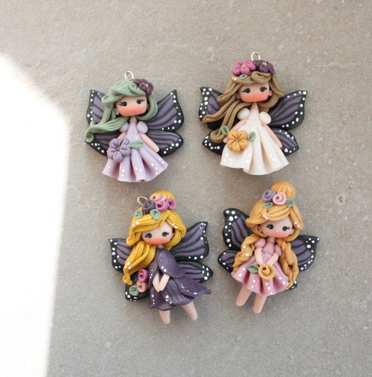 ciondolo fata farfalla - su ordinazione