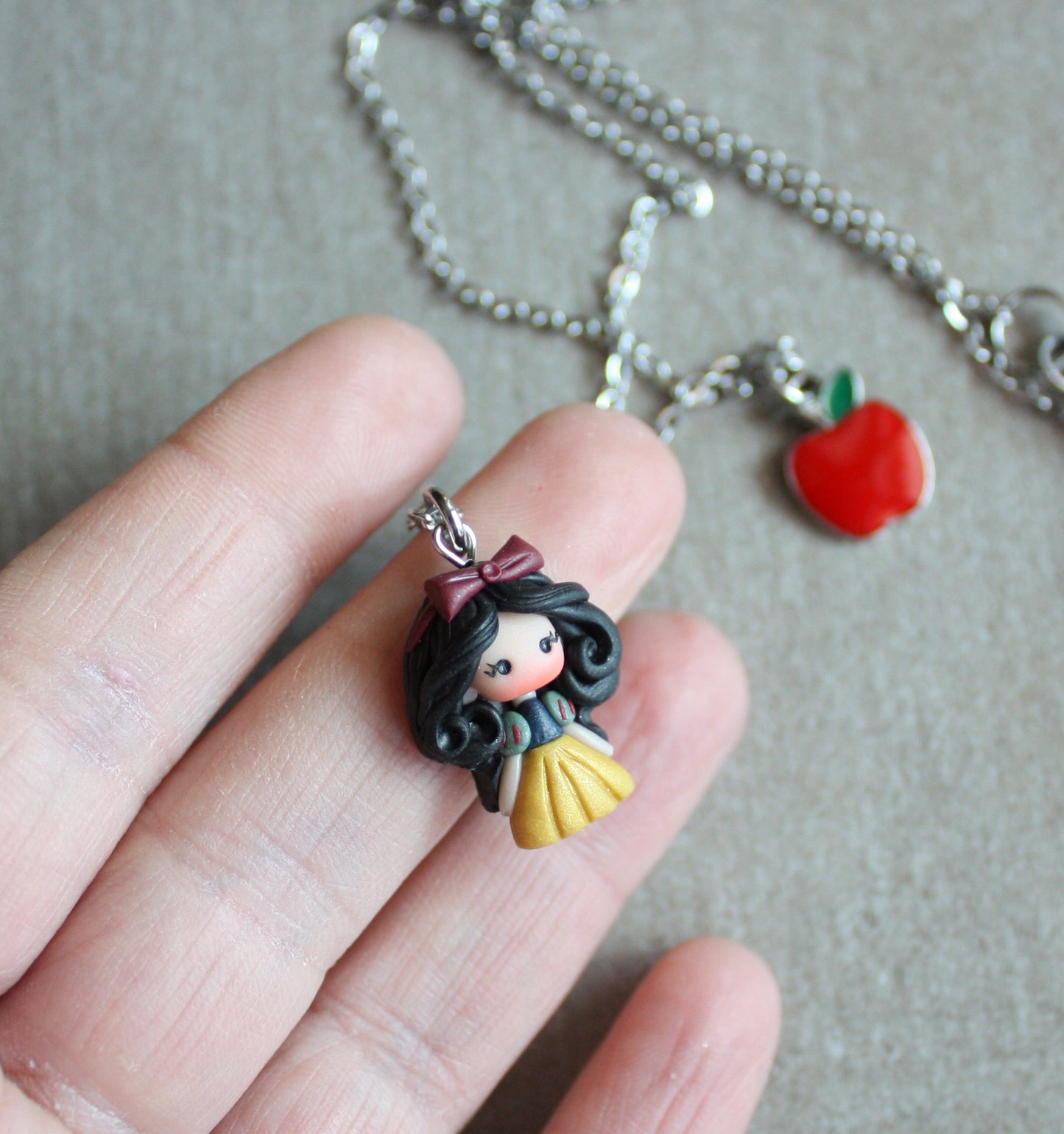 collana piccola Biancaneve