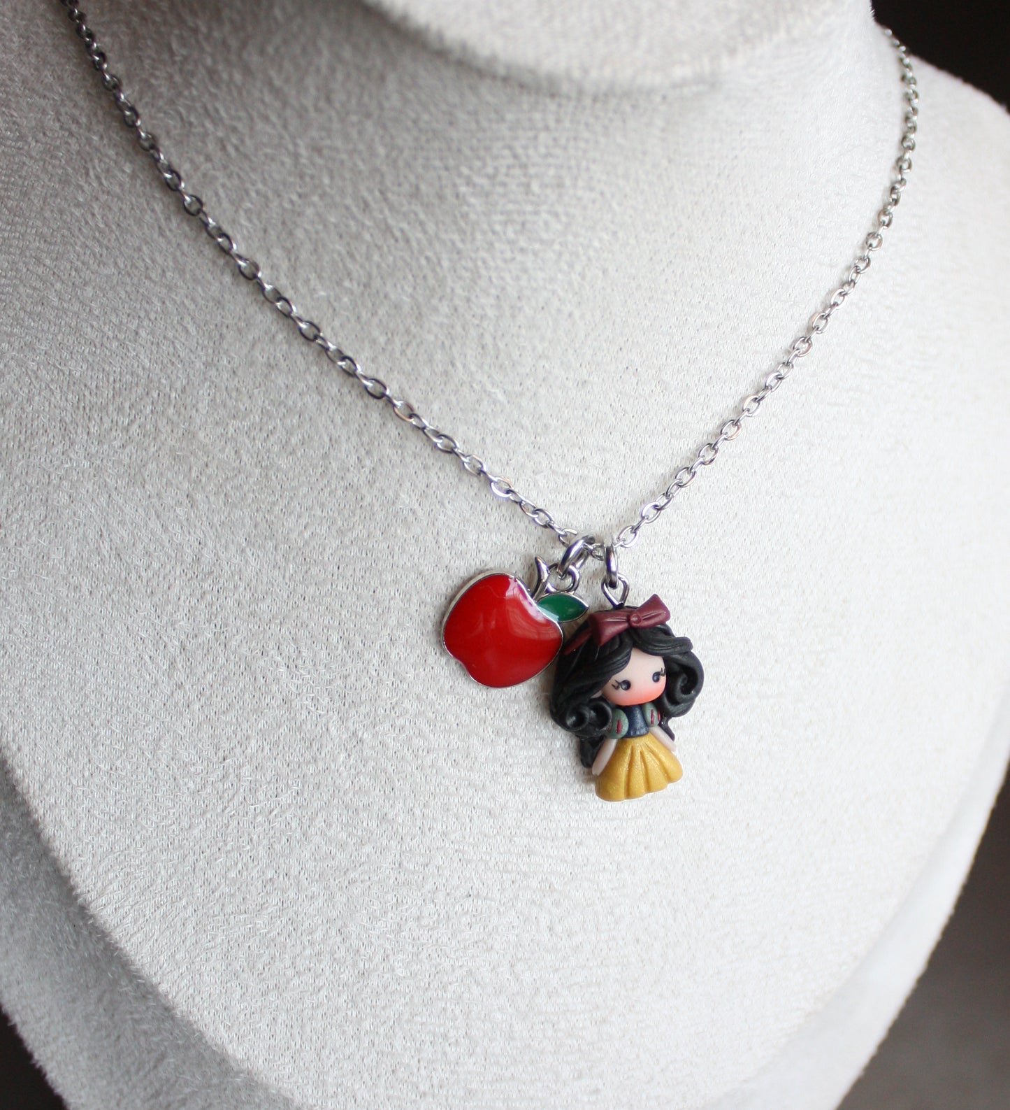collana piccola Biancaneve