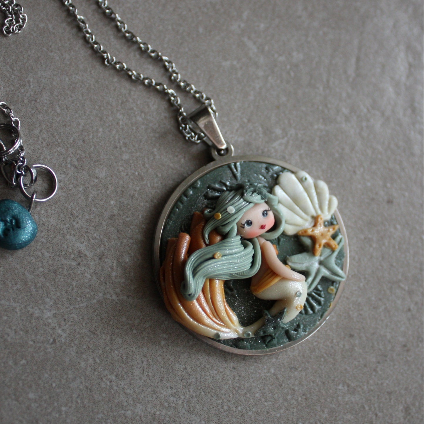 mermaid necklace II