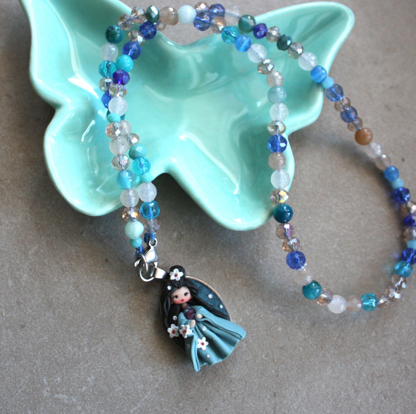 2-in-1 Blue Gemstone and Pearl Necklace with Geisha Cameo – One of a Kind