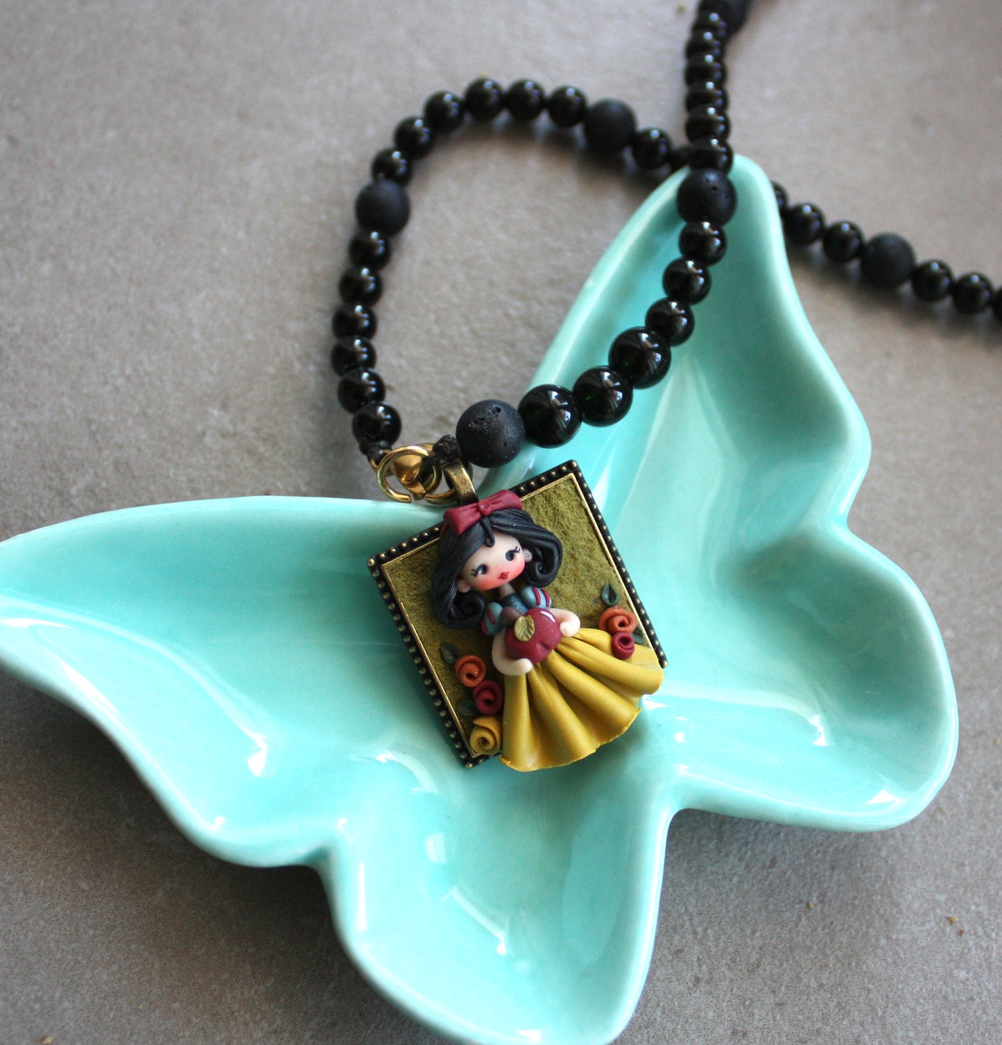 2-in-1 Black Gemstone Necklace with Snow White Pendant – One of a Kind