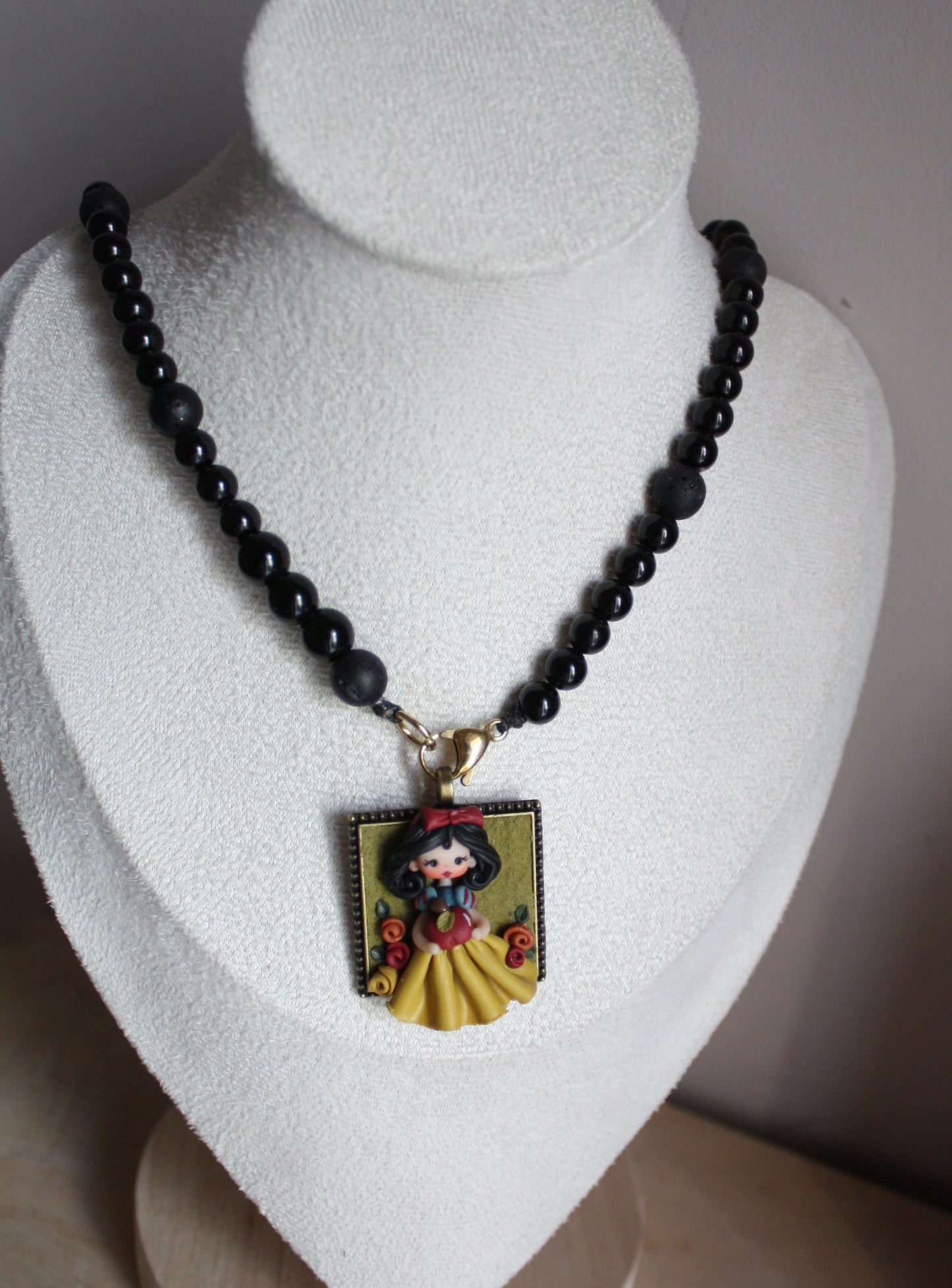2-in-1 Black Gemstone Necklace with Snow White Pendant – One of a Kind