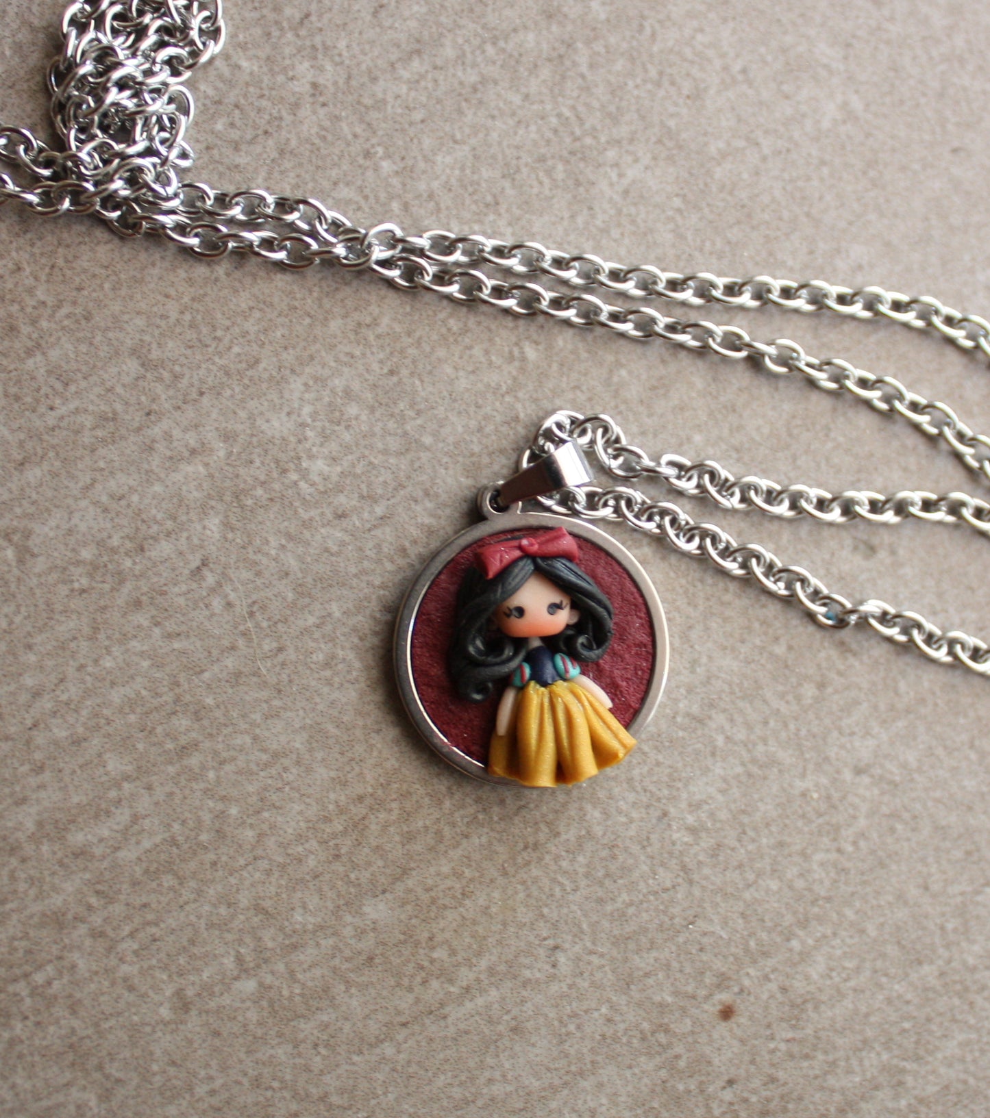 Snow White Necklace 🍎✨