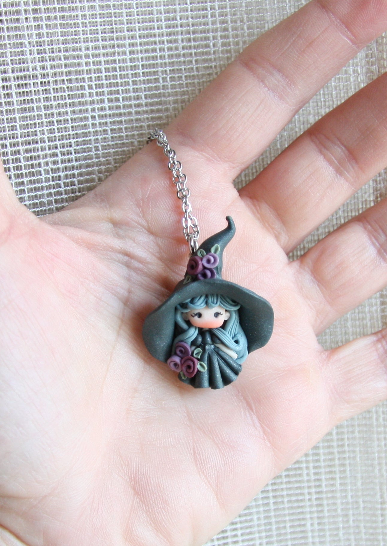 collana streghetta
