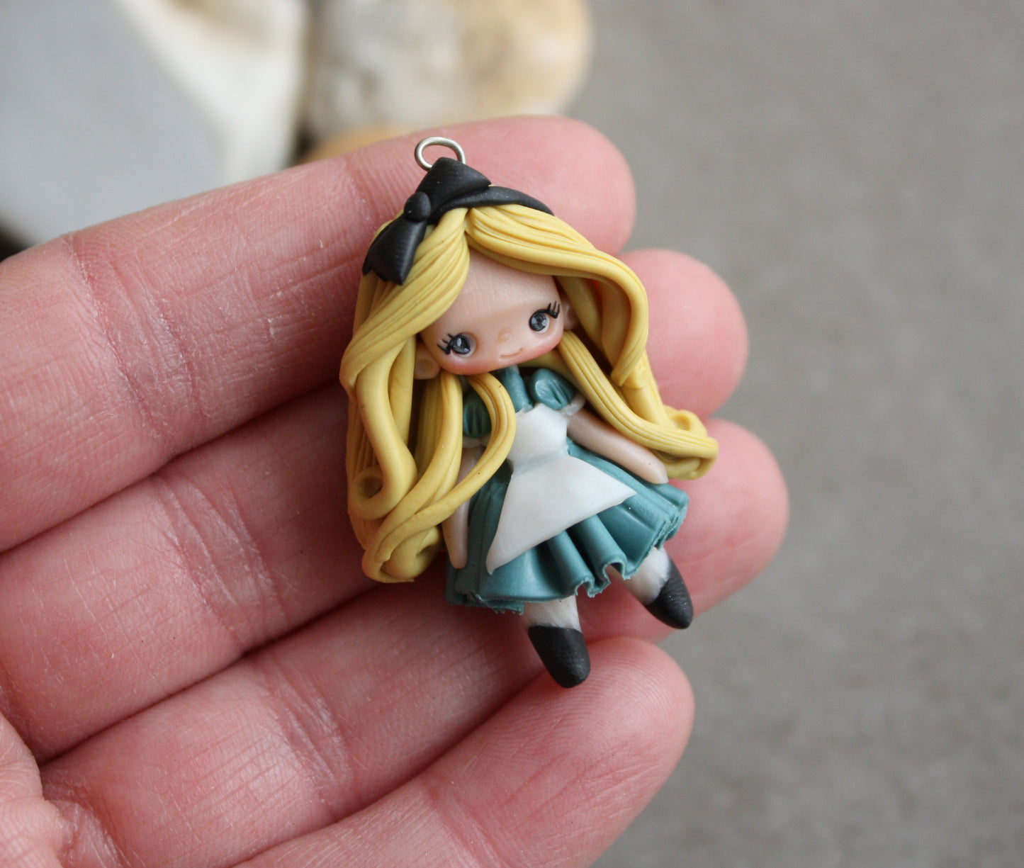 Alice disney- bambolina in fimo