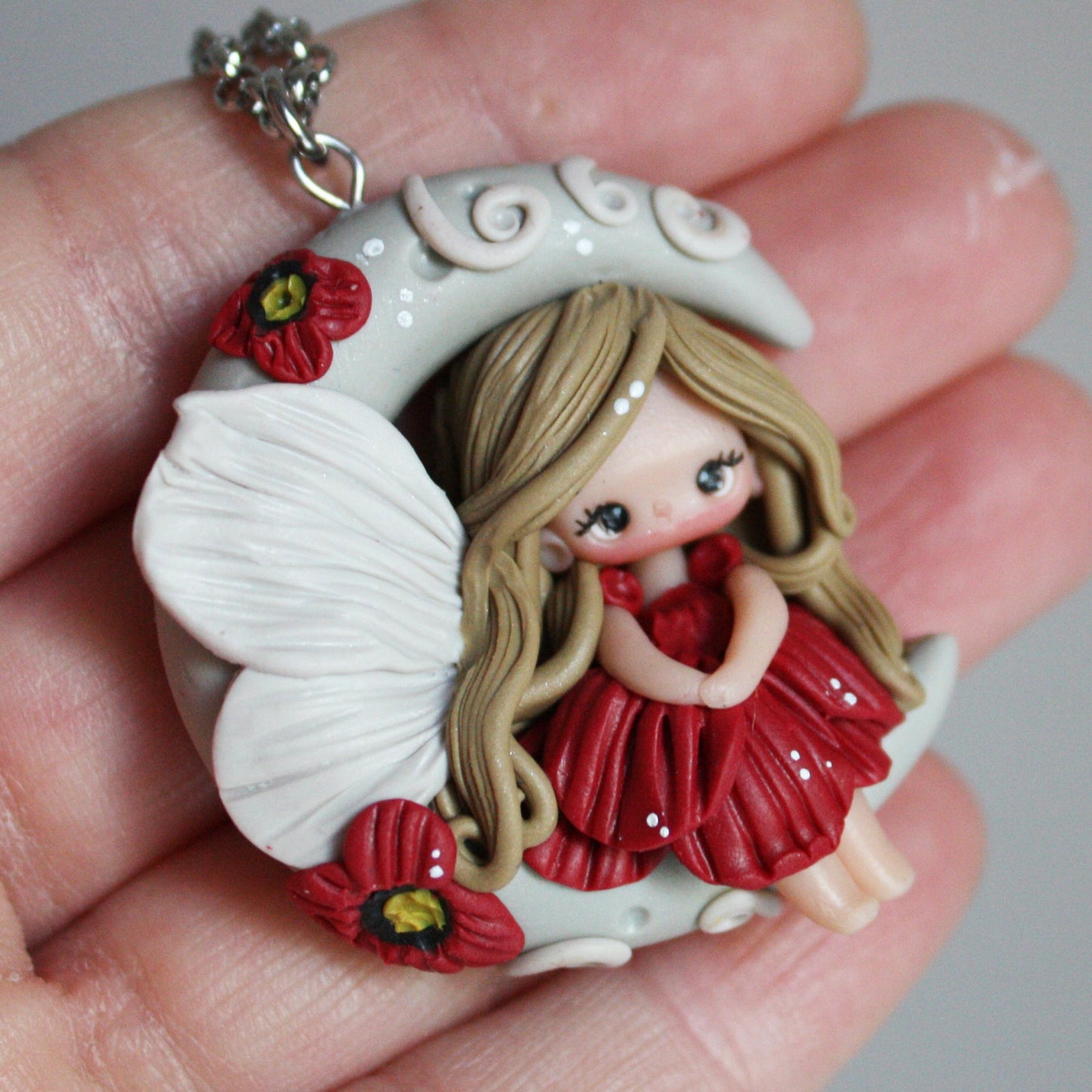 poppy fairy- bambolina in fimo- set collana piu orecchini