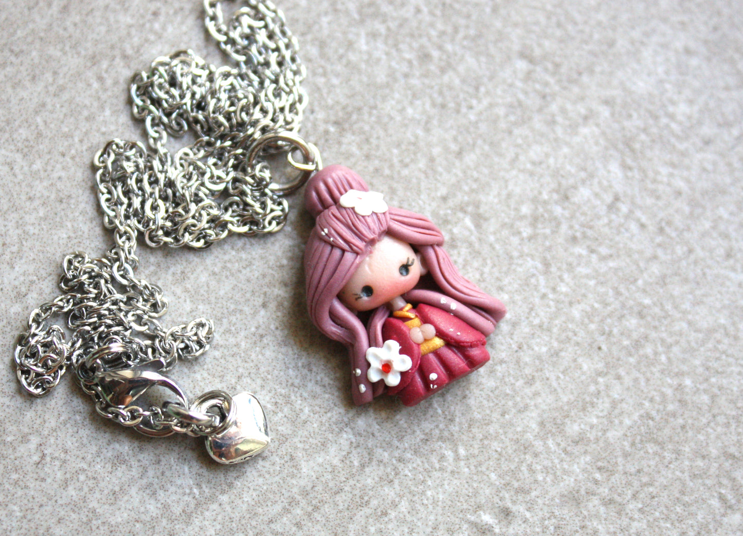 Little geisha necklace