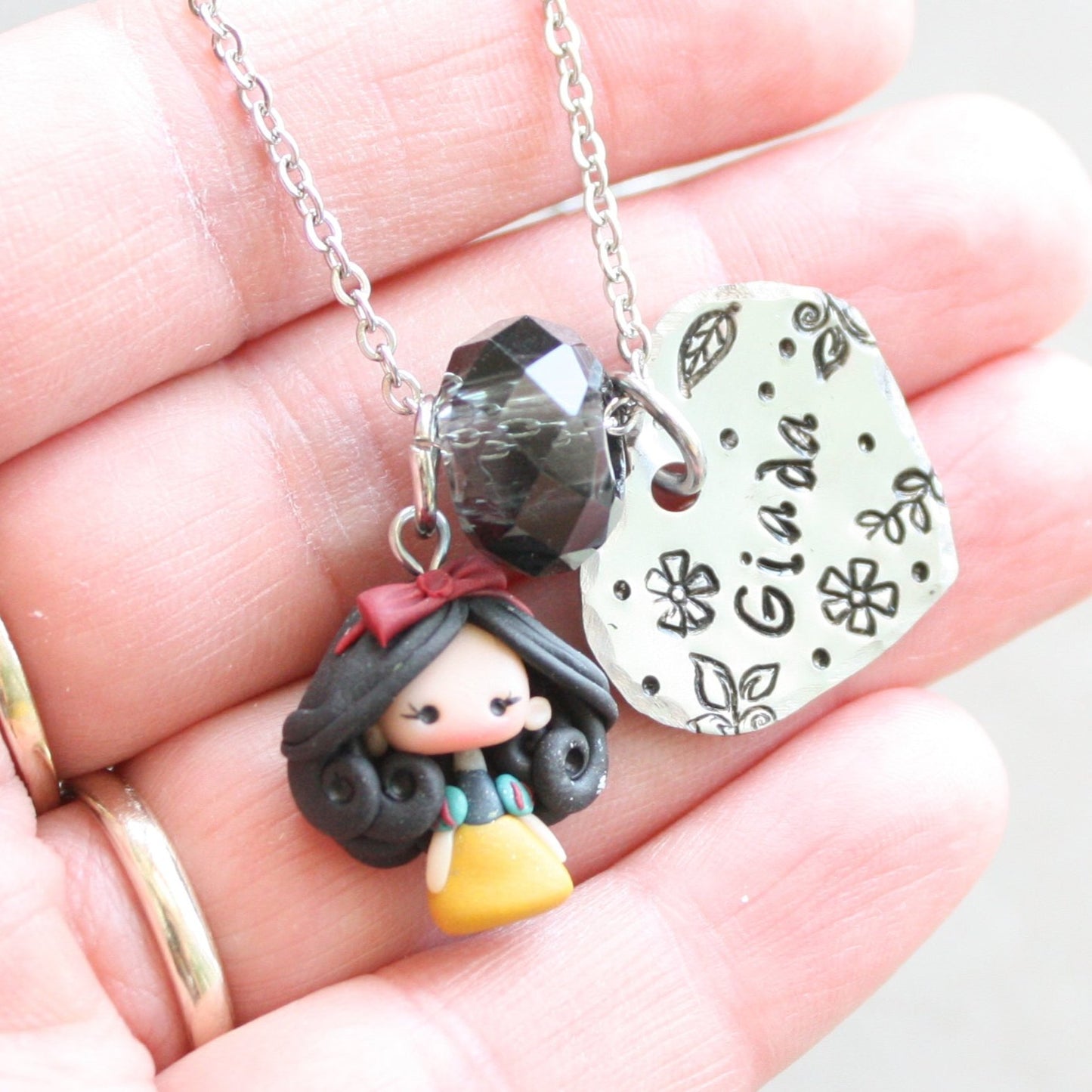 SnowWhite necklace with name