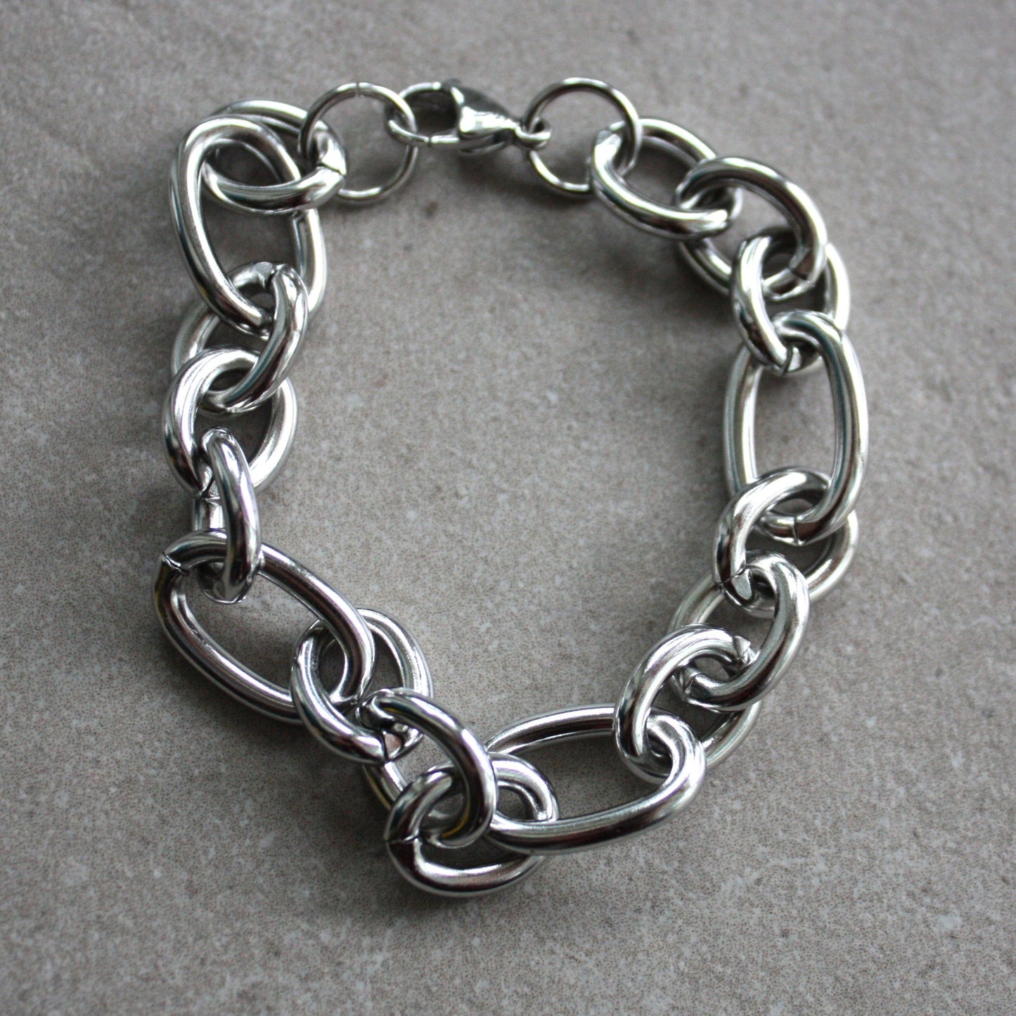 Stainless steel bracelet