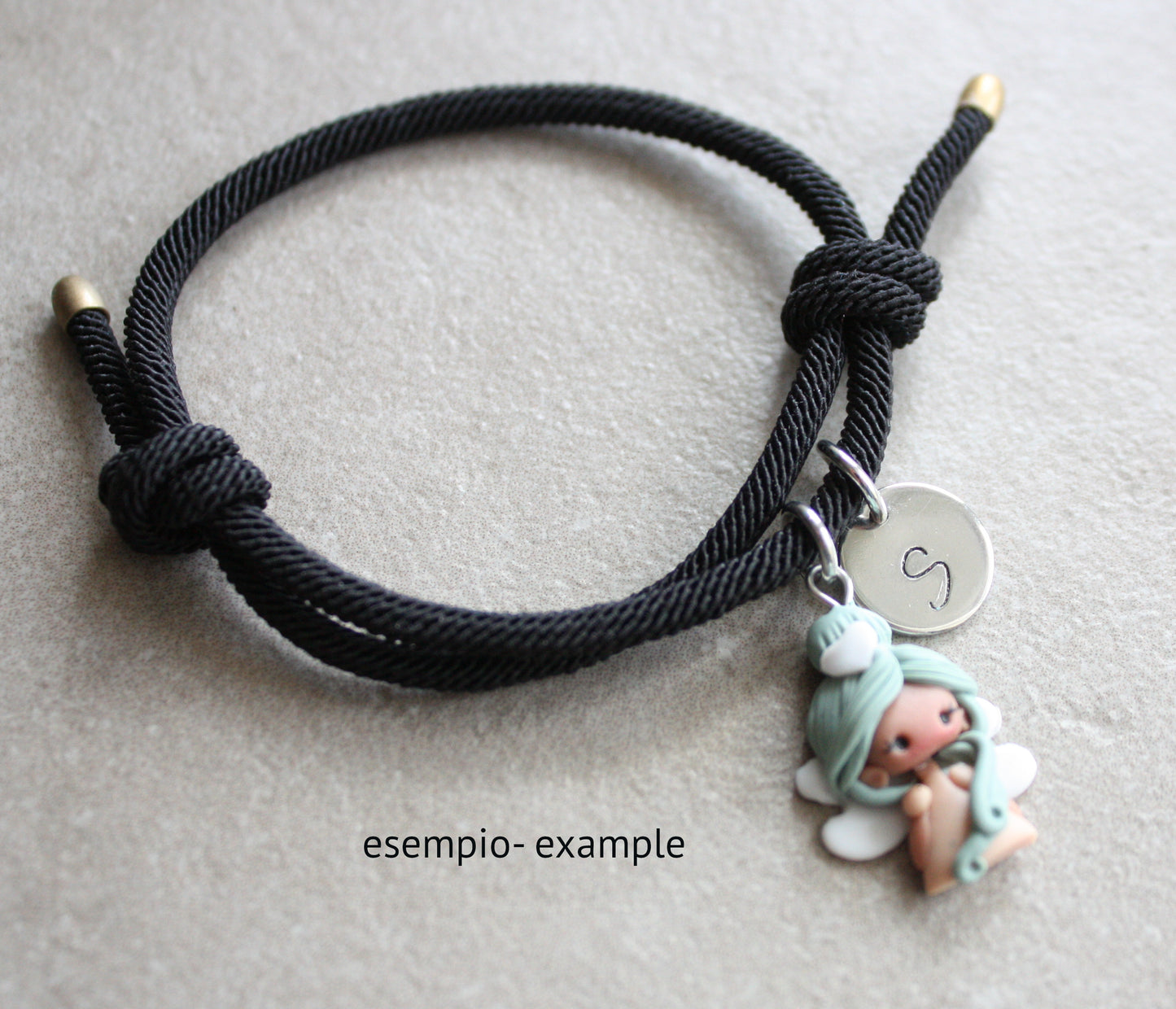 Adjustable black bracelet