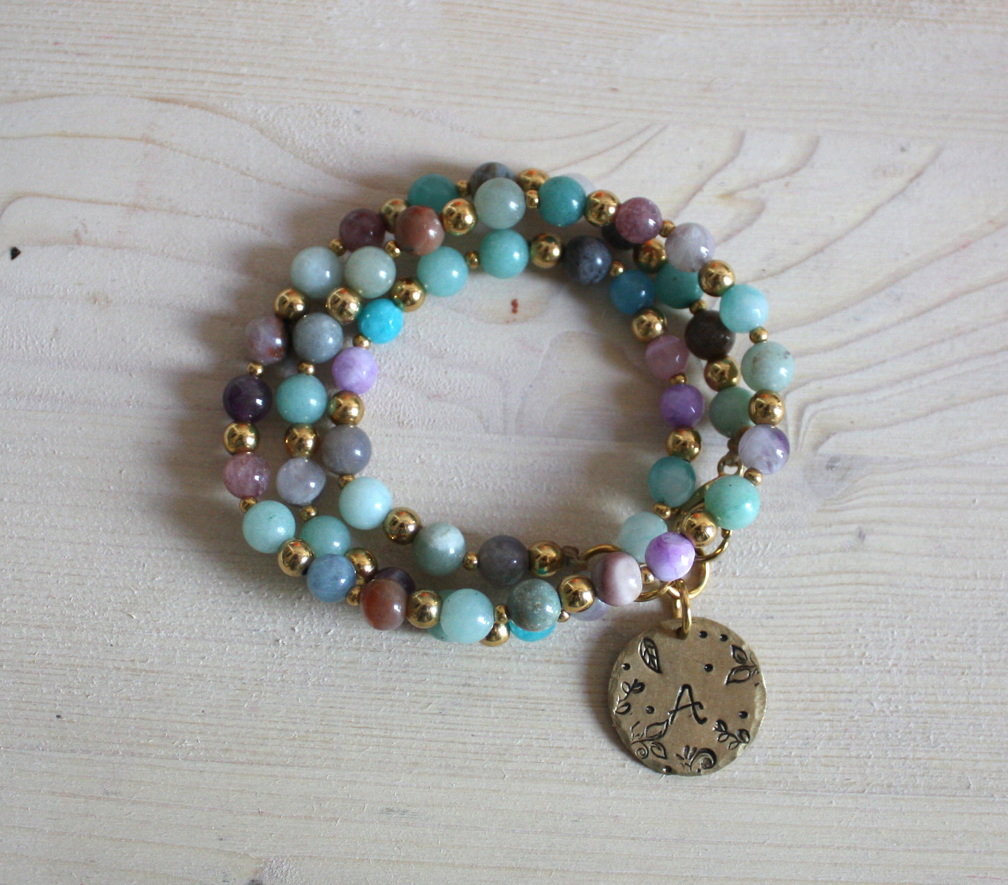 Necklace/bracelet with 3 loops