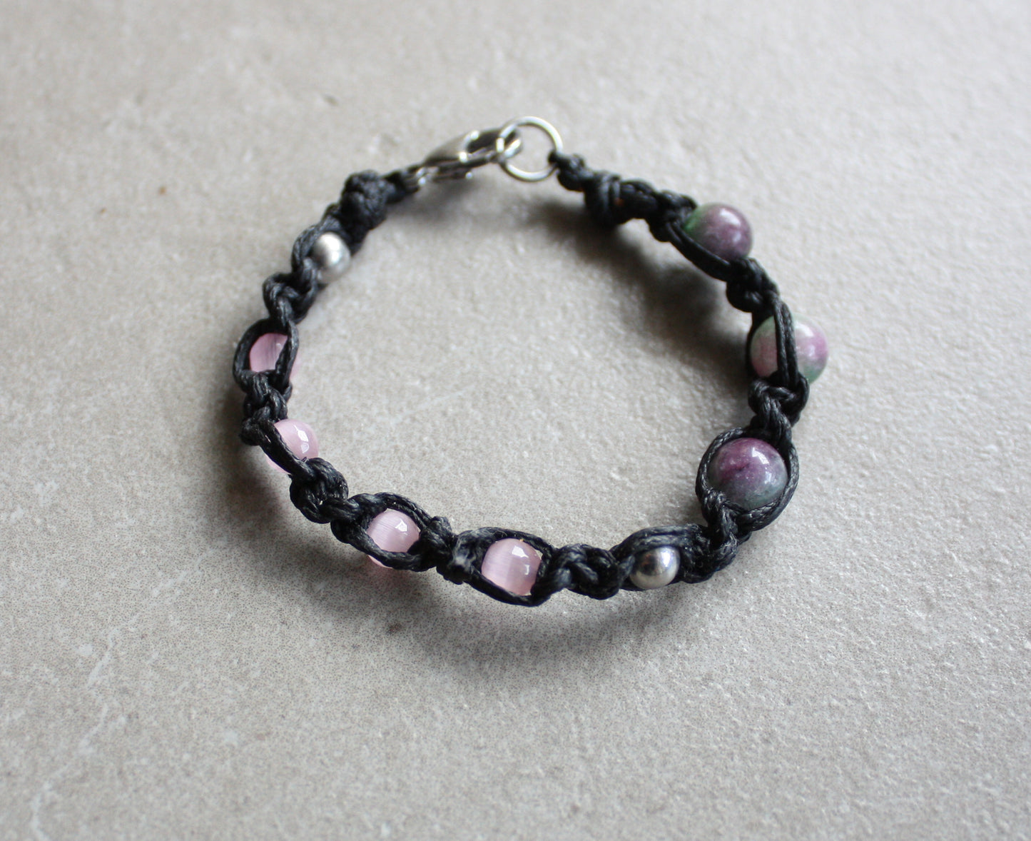 Adjustable gemstone bracelet