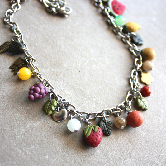 collana frutta