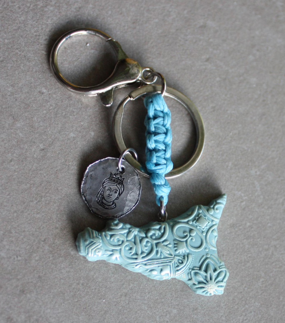 Sicilian Macramé Keychain with Polymer Clay Charm & Hand-Engraved Moor Head