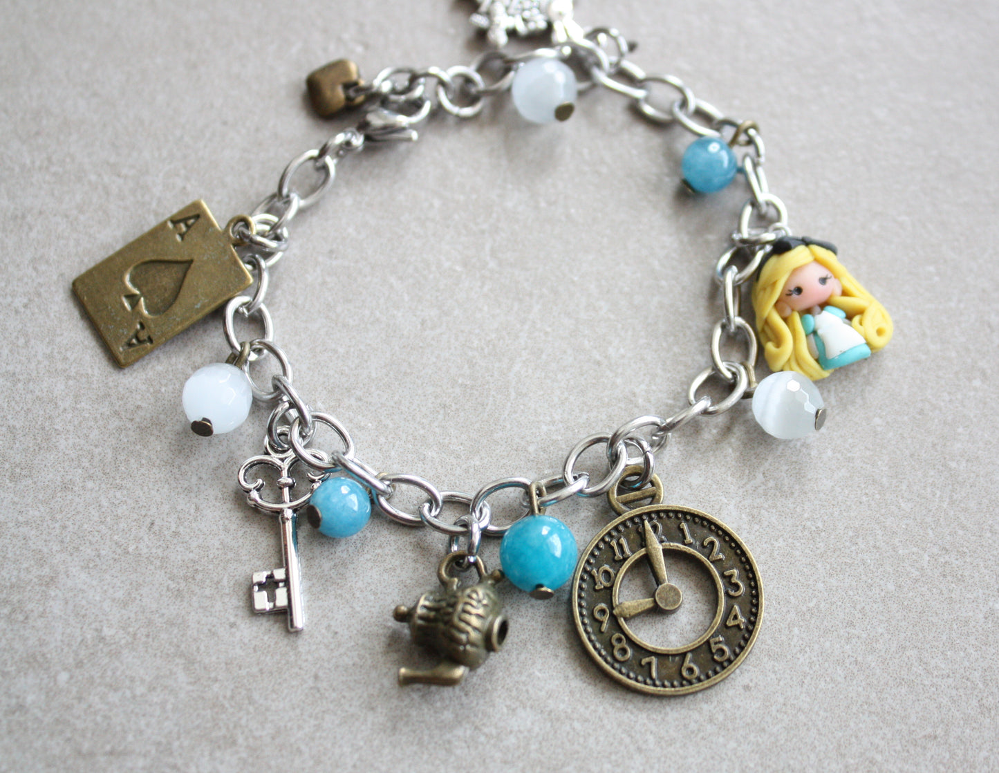 Alice bracelet