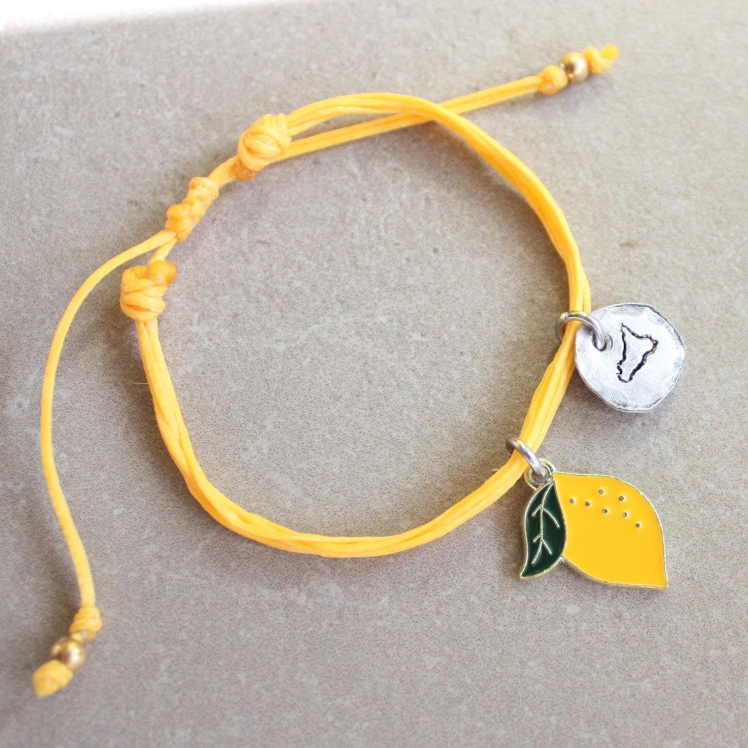 bracciale giallo sicilia ciondolo limone