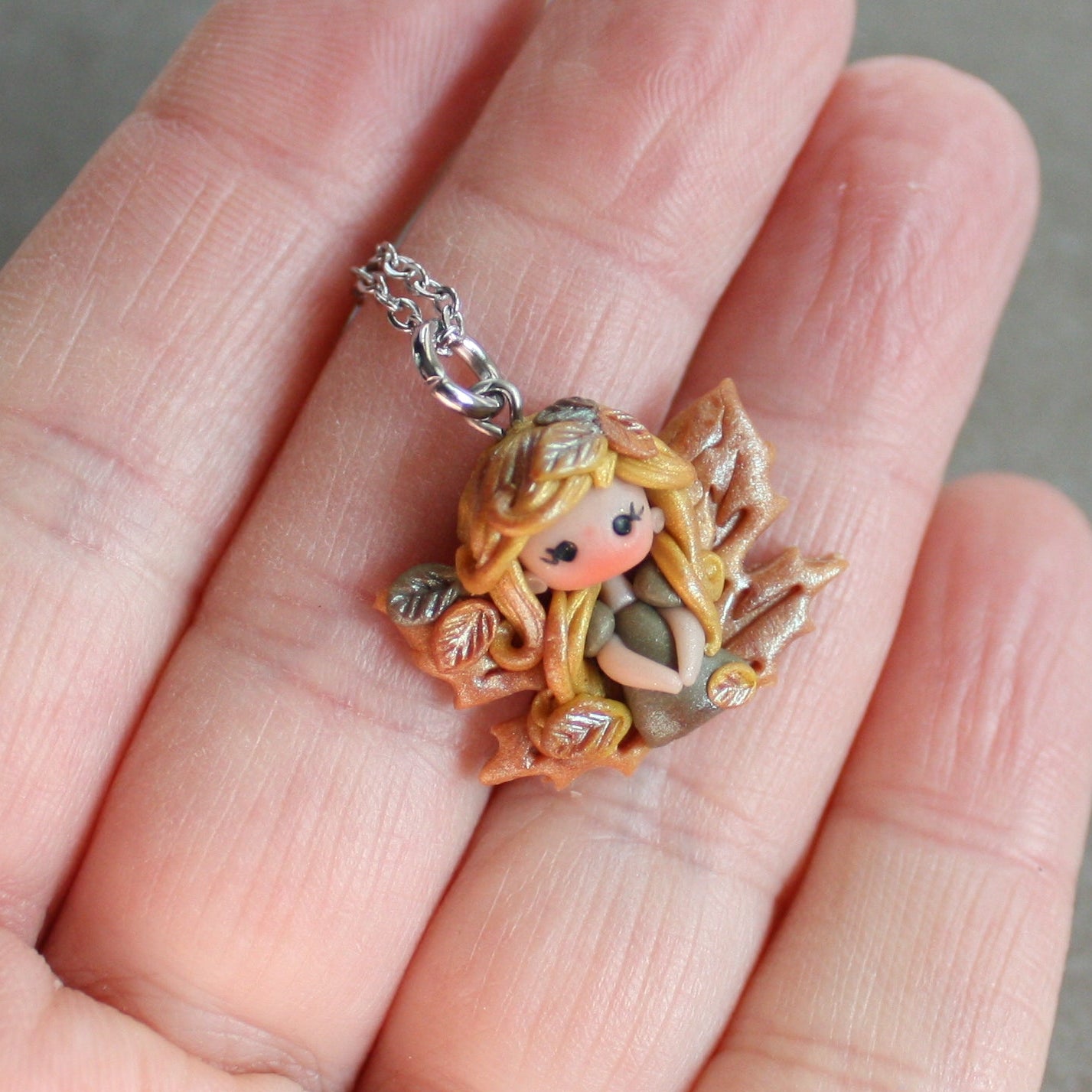 collana cat doll in fimo