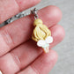 Necklace with trilly and letter