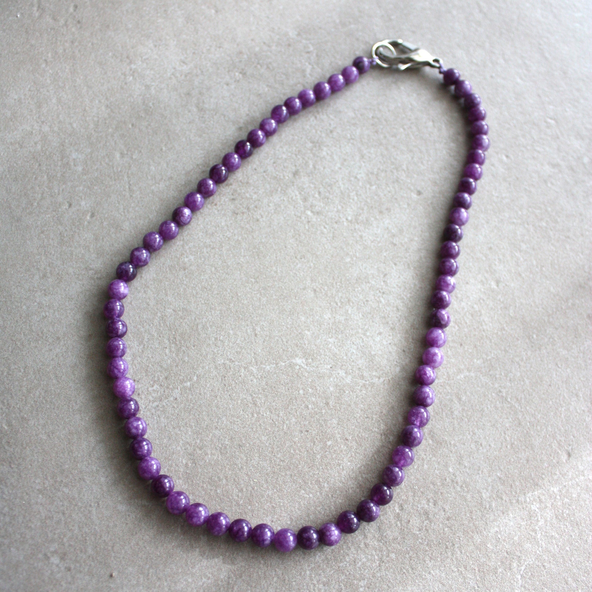 collana viola pietre dure e chiusura acciaio inox, artigianale