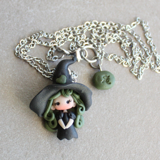 Collana piccola streghetta
