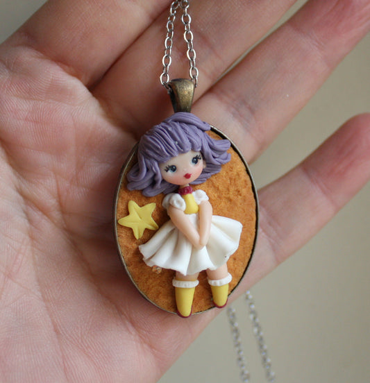 Collana in acciaio inox con piccola Creamy in fimo