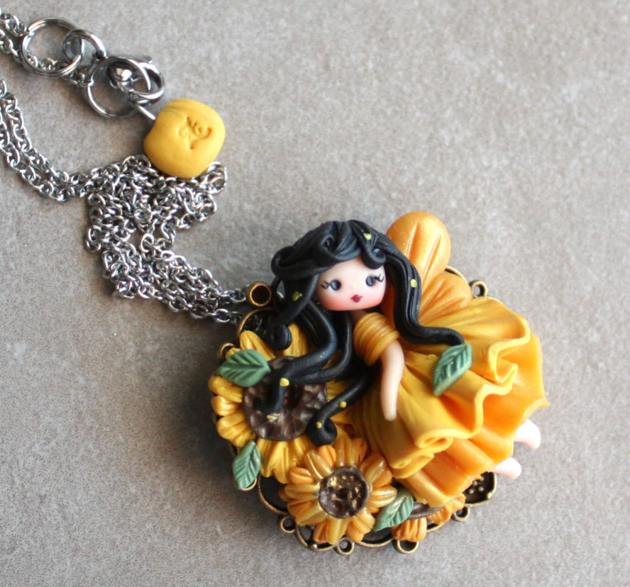 Fairies among the flowers - Made to Order