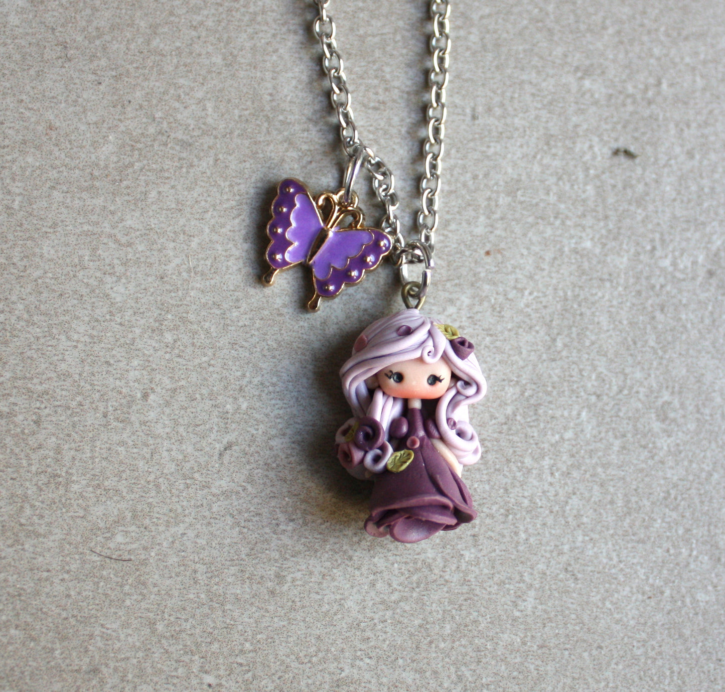 COLLANA CON NINFA IN FIMO