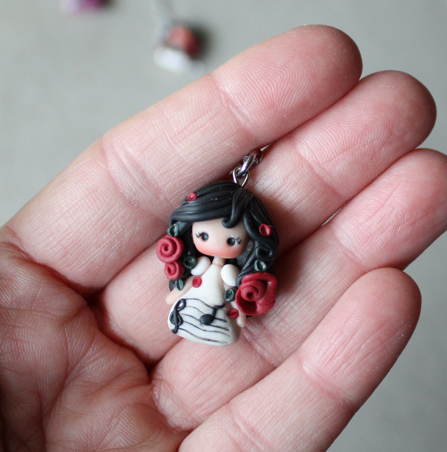 Music doll necklace II