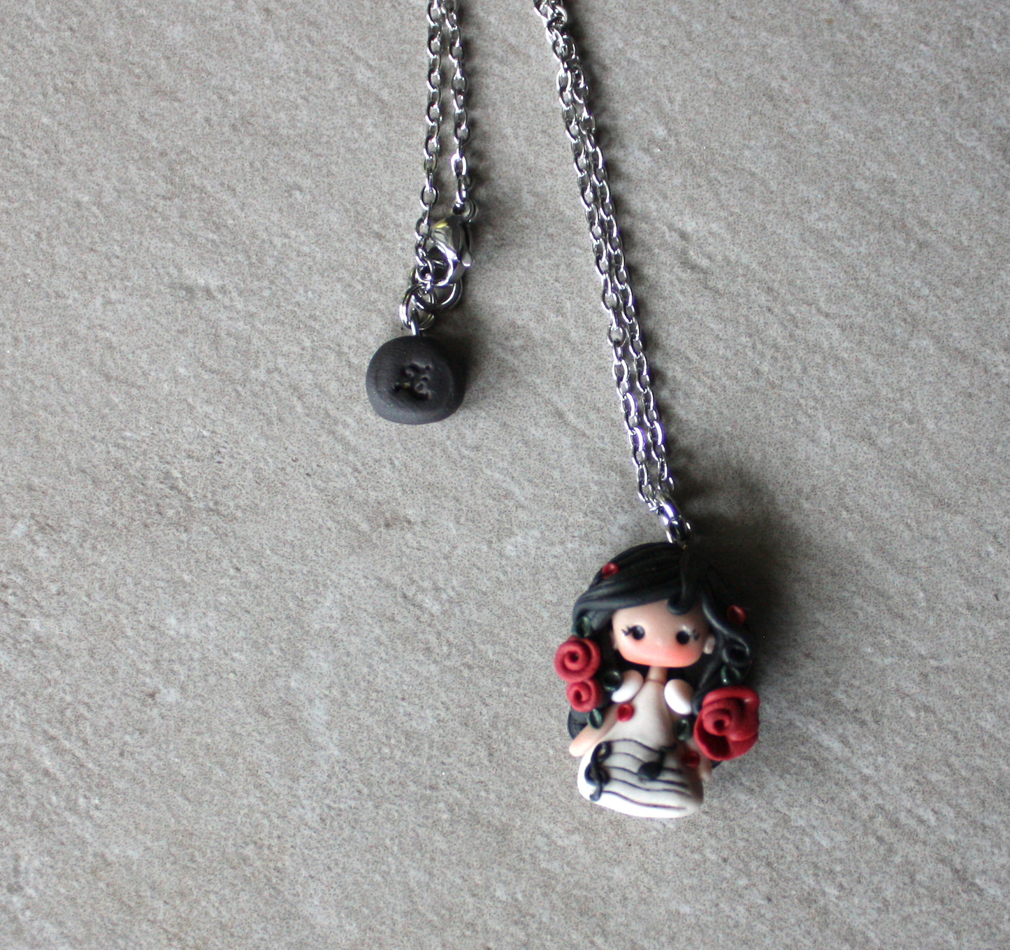 Music doll necklace II