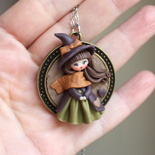 Collana in acciaio inox con piccola streghetta in fimo X